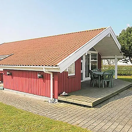 Beach Front Home In Nyborg With Wifi Prázdninový dům